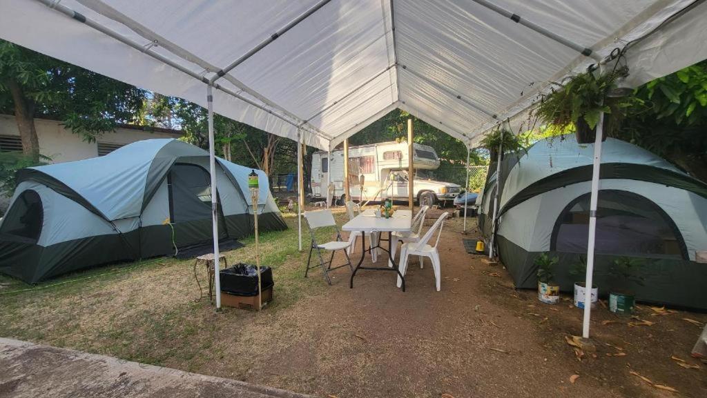 Fundraising -Help Us Build Recreation -Drive In Cinema -Stay In-Vieques For Less For 40 N Spend More Having Fun Bnbcampsite -Comfort Camping Queen Beds Tent Rental -Private Bath -5 Minutes Walk To Bioluminescent Bay N Restaurants -Cash Preferred Eksteriør billede